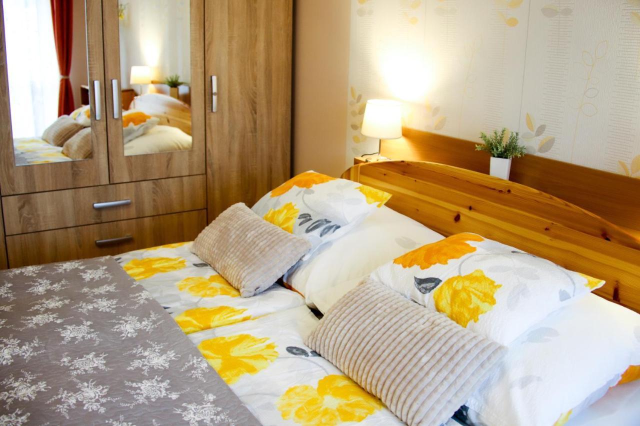Dia Apartman Miskolc Dış mekan fotoğraf
